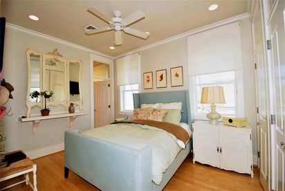 Spacious Beach House with Pools, Hot-Tub and Tennis Court in South Padre Island, Texas - South Padre Island, Texas - glamping.directory