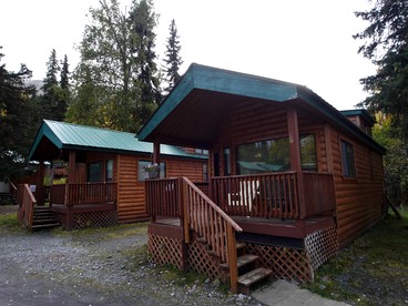 Quaint Cabin Suitable for Four Among Nature in Alaska - Cooper Landing, Alaska - glamping.directory