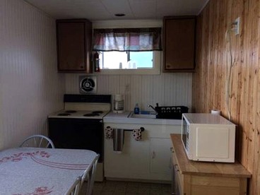 Mountain Cabin Rental in the Heart of Nature near Schroon Lake, New York - Schroon Lake, New York - glamping.directory