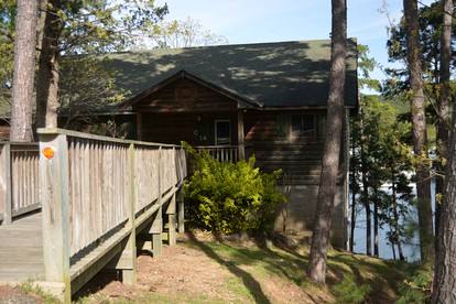 Amazing Wooden Cottage with Hot-tub and Swimming Pool in Mountain Harbor Forest, Arkansas - Mount Ida, Arkansas - glamping.directory