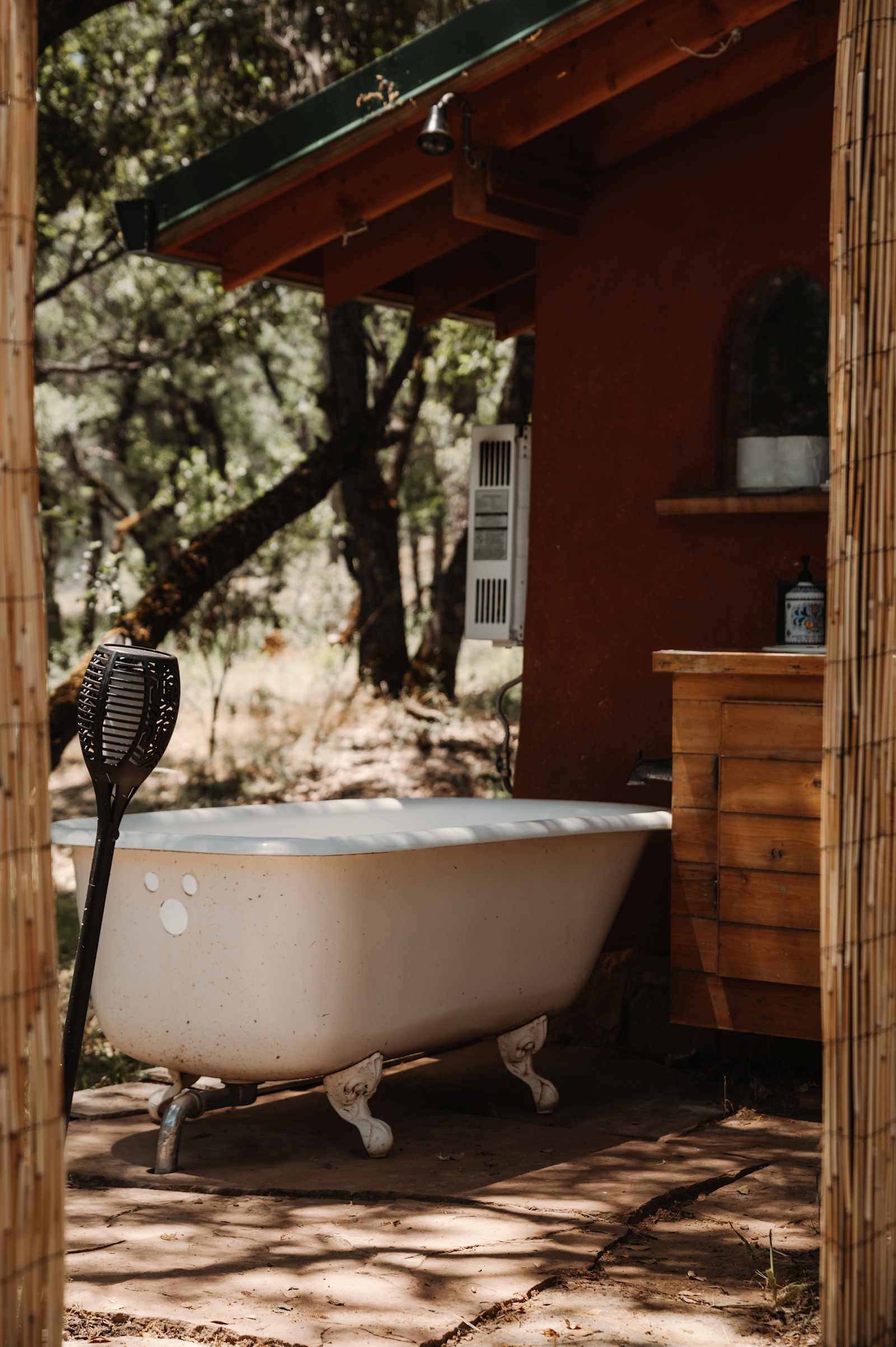 Oracle Oak - glamping.directory