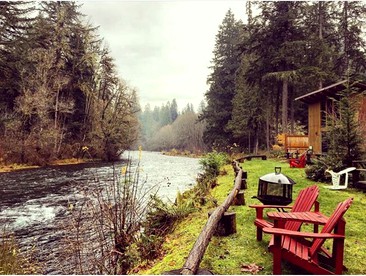 Cozy Cabin Getaway in the Woodlands near the Western Cascades of Oregon - McKenzie Bridge, Oregon - glamping.directory
