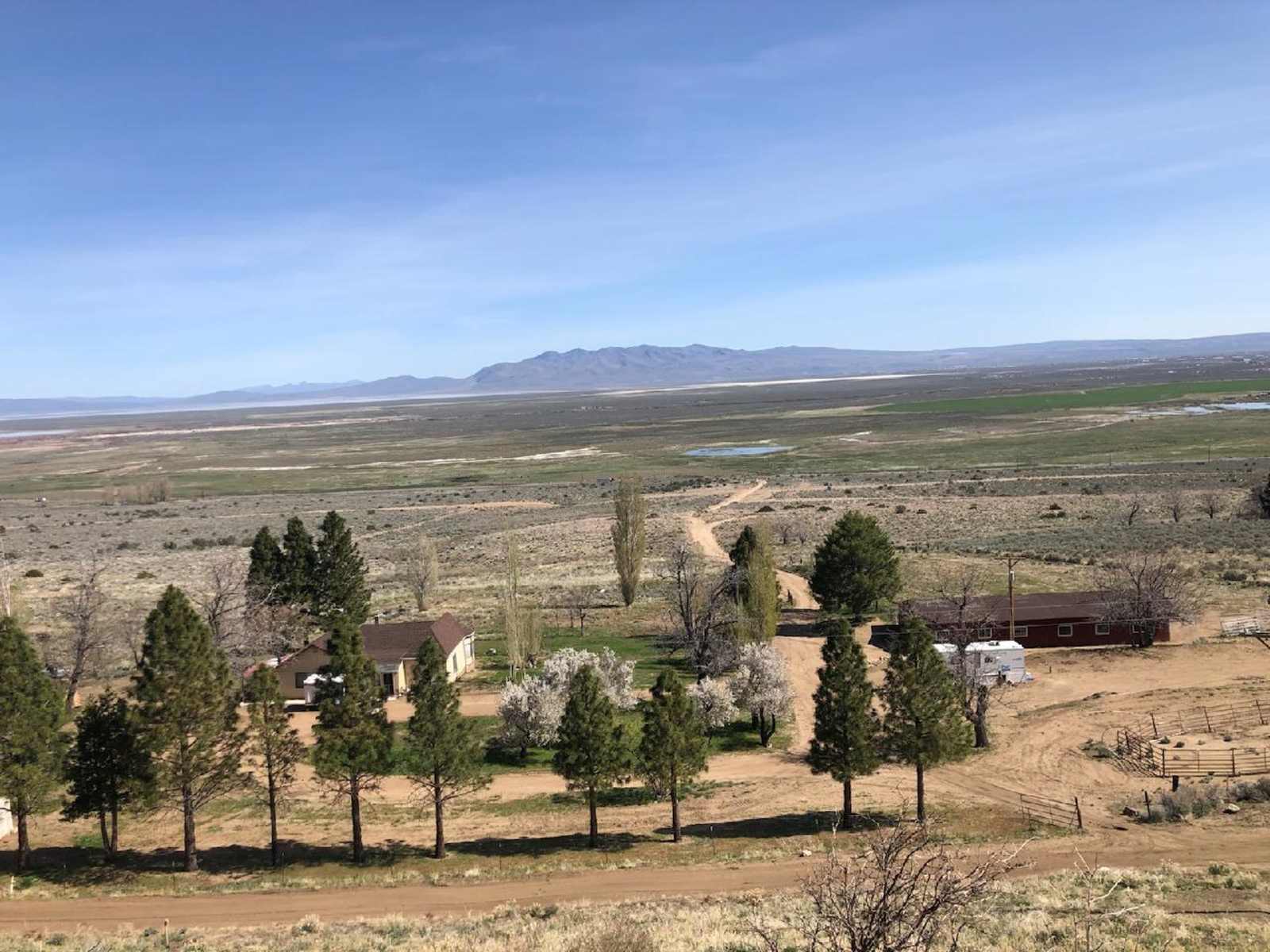 The 395 Ranch, Seclusion & Views! - Doyle, California - glamping.directory