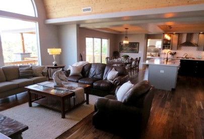 Marvelous Cabin Rental with Hot Tub and Game Room in Prescott, Arizona - Prescott, Arizona - glamping.directory