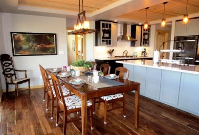 Marvelous Cabin Rental with Hot Tub and Game Room in Prescott, Arizona - Prescott, Arizona - glamping.directory