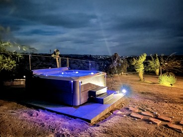Secluded Vacation Rental with Gorgeous Desert Views in Joshua Tree, California - Joshua Tree, California - glamping.directory
