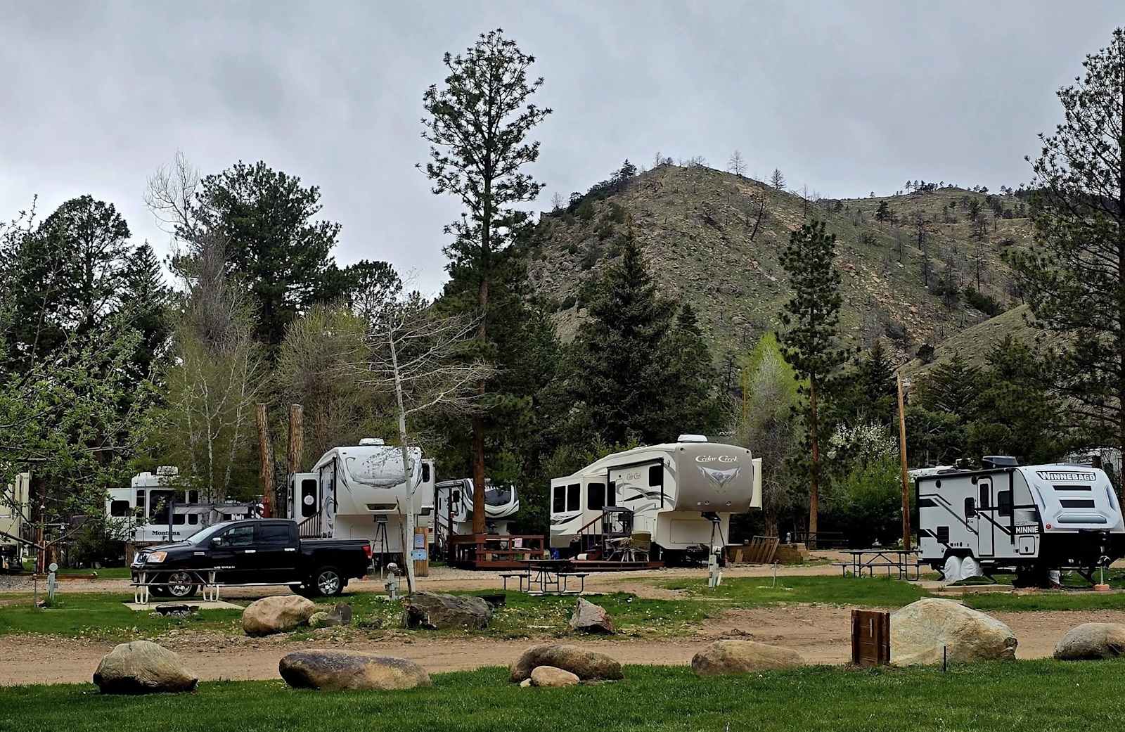 Glen Echo Resort - Bellvue, Colorado - glamping.directory