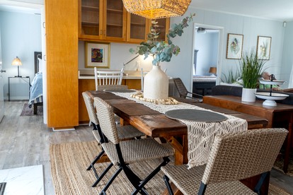 Beachfront Cottage with Gorgeous Sights in Dauphin Island, Alabama - Dauphin Island, Alabama - glamping.directory