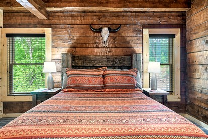 Enchanting Cabin with Game Room, Indoor Pool and Porch in Tennessee - Sevierville, Tennessee - glamping.directory