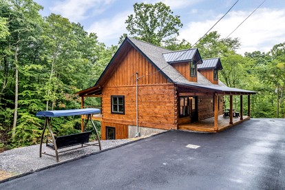 Enchanting Cabin with Game Room, Indoor Pool and Porch in Tennessee - Sevierville, Tennessee - glamping.directory