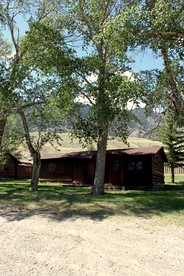 Lovely Cabin Getaway for Four on Beautiful Ranch in Cody, Wyoming - Cody, Wyoming - glamping.directory