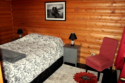 Lovely Cabin Getaway for Four on Beautiful Ranch in Cody, Wyoming - Cody, Wyoming - glamping.directory