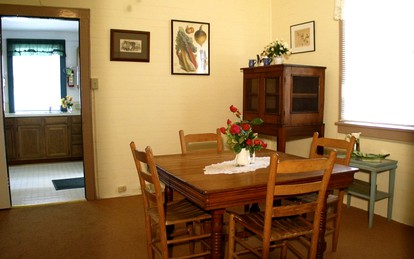 Romantic Cottage for Two by the Mississippi River in Vacherie, Louisiana - Vacherie, Louisiana - glamping.directory