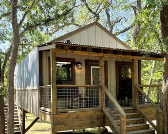 Fun Adventure Waterfront Cabin #16 in Marion, TX - Marion, Texas - glamping.directory