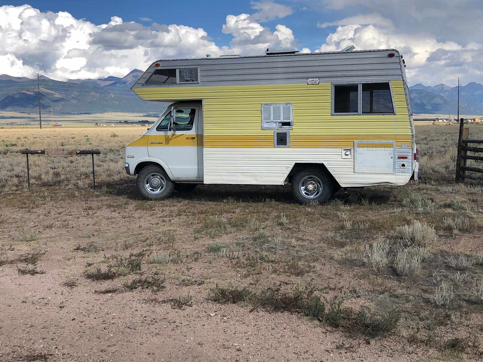 Bonita Flats - Moffat, Colorado - glamping.directory