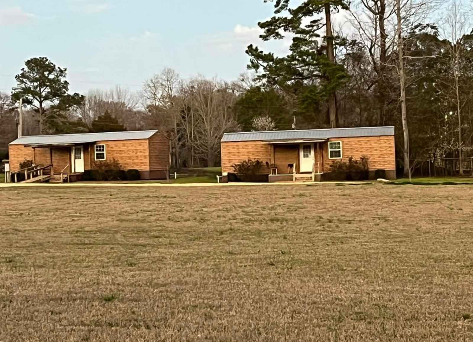 Cypress Landing RV Park & Lakeside Club - Dozier, Alabama - glamping.directory