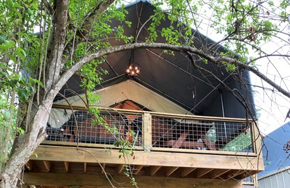 Fantastic Waterfront Tented Cabin - Ideal for a Glamping Getaway near San Antonio, Texas - Marion, Texas - glamping.directory