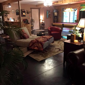 Secluded Log Cabin Apartment Nestled in Trees near Lake Lure, North Carolina - Lake Lure, North Carolina - glamping.directory