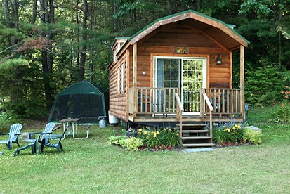 Deluxe Vacation Cabin Rentals in the Adirondacks near Saratoga Springs, New York - glamping.directory