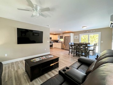 Spacious Modern Cottage with Fire Pit in Bridgton, Maine - Bridgton, Maine - glamping.directory