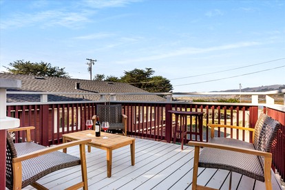 Rustic Beach Rental with Jacuzzi in Bodega Bay, Perfect for a Romantic Weekend Getaway - Bodega Bay, California - glamping.directory