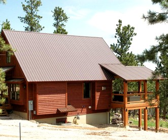 Family-Friendly Luxury Cabin Rental in the Black Hills, South Dakota - Lead, South Dakota - glamping.directory