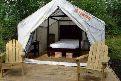 Gorgeous Tent Rental Great for Glamping in Ohio - Madison, Ohio - glamping.directory