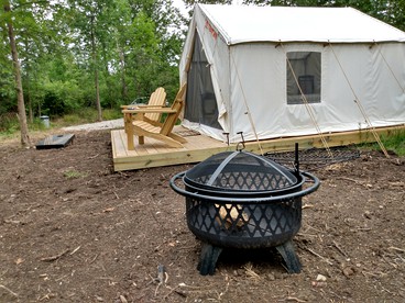 Gorgeous Tent Rental Great for Glamping in Ohio - Madison, Ohio - glamping.directory
