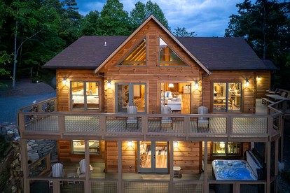 Luxury Lakeview Cabin with Theatre & Game Room near Fontana Lake, Bryson City NC - glamping.directory