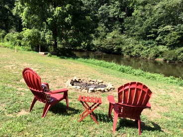 Glamping in North Carolina for Weekend Getaways near Asheville - US, North Carolina - glamping.directory
