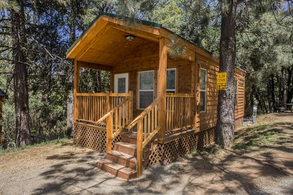 Cozy Family-Friendly Yurts with Shared Pool near Yosemite National Park - Groveland, California - glamping.directory