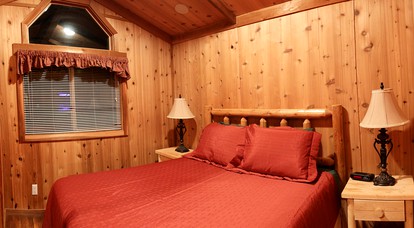 Cozy Family-Friendly Yurts with Shared Pool near Yosemite National Park - Groveland, California - glamping.directory
