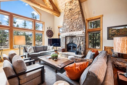 Wonderful Cabin with Hot-tub and Fireplace in Frisco, Colorado - Frisco, Colorado - glamping.directory