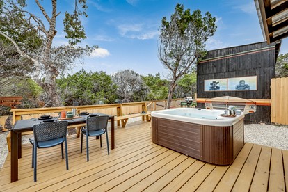 Outstanding Modern Cabin with Spectacular Outdoor and Indoor Areas in Texas - Leander, Texas - glamping.directory