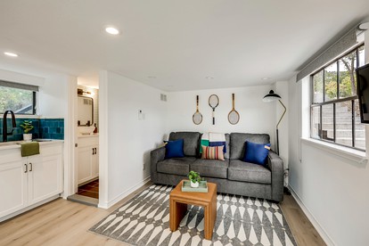 Outstanding Modern Cabin with Spectacular Outdoor and Indoor Areas in Texas - Leander, Texas - glamping.directory