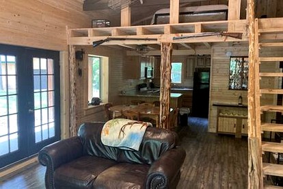 Rustic Lofted Cabin with Hot-Tub in Indiana - Birdseye, Indiana - glamping.directory