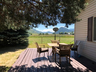 Stylish Tiny House Vacation Rental in Swan Valley, ID near Jackson Hole - Irwin, Idaho - glamping.directory