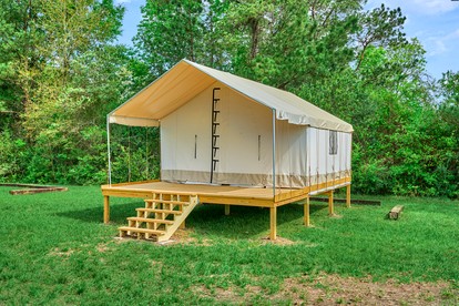 Gorgeous Safari Tent Perfect for an Eco Glamping Getaway in Coldspring, Texas - Coldspring, Texas - glamping.directory