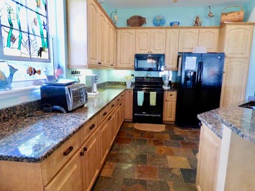 Charming Island Retreat with Gulf Views & Private Dock Access near Little Gasparilla, Florida - Placida, Florida - glamping.directory
