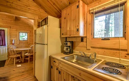 Baraboo Rental for a Classic Weekend Getaway from Milwaukee - Wisconsin Dells, Wisconsin - glamping.directory