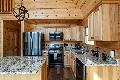 Spacious Tennessee Glamping Cabins for Unforgettable Escapes in Gatlinburg - Gatlinburg, Tennessee - glamping.directory
