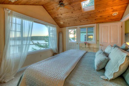 All Dream Cottages Romantic Island Getaways - Orcas Island, Washington - glamping.directory