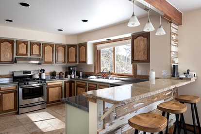 Wonderful Cabin Nestled Amidst Trees in the Mountains of Nederland, Colorado - Nederland, Colorado - glamping.directory
