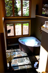 Ranch Cabin for Groups with Hot Tubs and Home Theater in Rocky Mountains of Colorado - Black Hawk, Colorado - glamping.directory