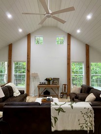 Charming Farmhouse Cottage Perfect for Family-Friendly Getaways in Signal Mountain, Chattanooga - Signal Mountain, Tennessee - glamping.directory