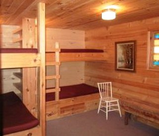 Huge Cabin with Cozy Suites in the Fargo-Moorhead Area of Minnesota - Callaway, Minnesota - glamping.directory
