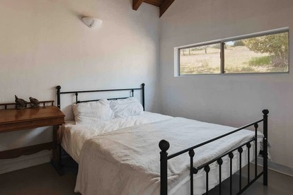 Secluded and Minimalist One Bedroom Cabin, Perfect for a Visit to Kings Canyon National Park - Dunlap, California - glamping.directory
