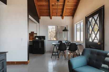 Secluded and Minimalist One Bedroom Cabin, Perfect for a Visit to Kings Canyon National Park - Dunlap, California - glamping.directory
