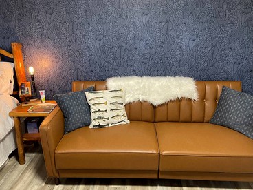 Cozy Tiny Home Cabin in Eva, TN - Eva, Tennessee - glamping.directory