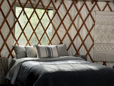 Modern Solar Powered Yurt Fully Equipped in Basalt, Colorado - Basalt, Colorado - glamping.directory